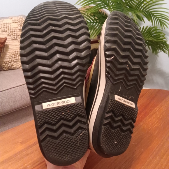 Sorel - Picture 8 of 12